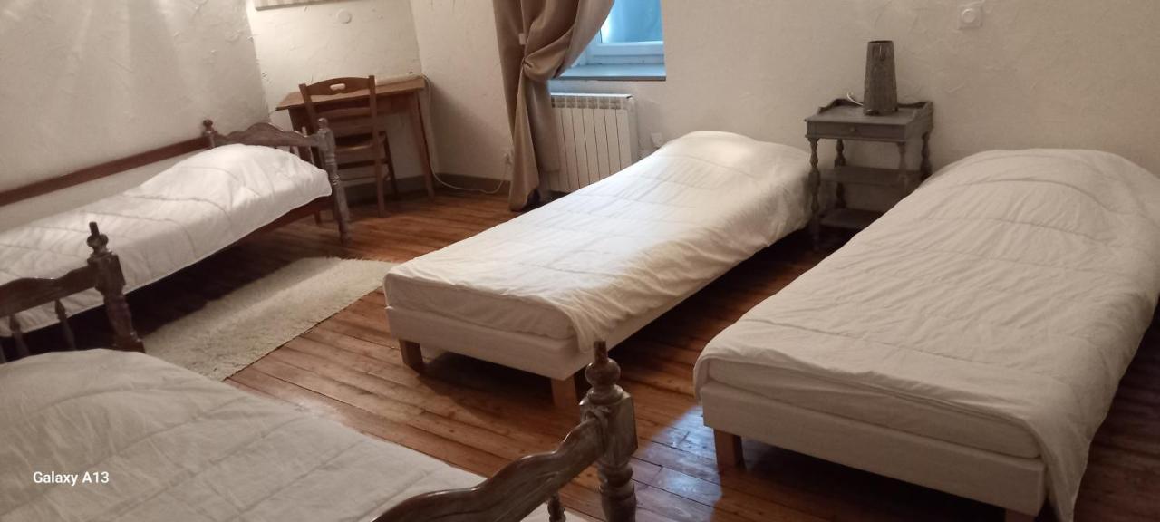 Gite Tante Jeanne Peaugres Zewnętrze zdjęcie